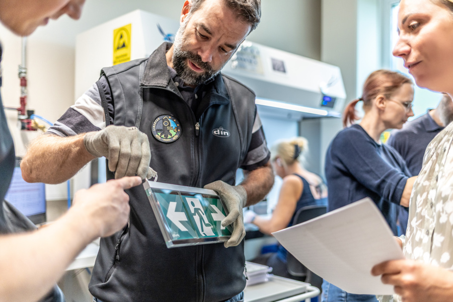 Manufacturing at din